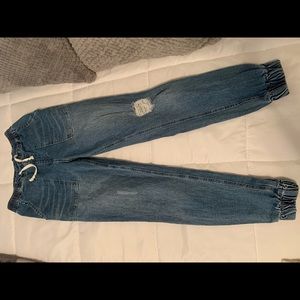 Super comfy forever 21 jogger jeans!